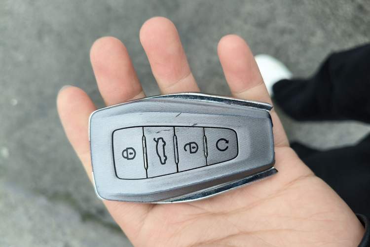 Used Geely Auto Coolray 2019 260T DCT Knight China VI Standard Vehicle Key