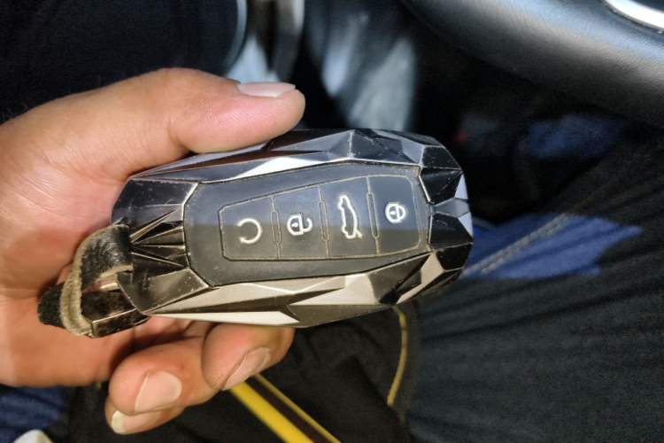 Used Geely Auto Coolray 2019 260T DCT Knight China VI Standard Vehicle Key