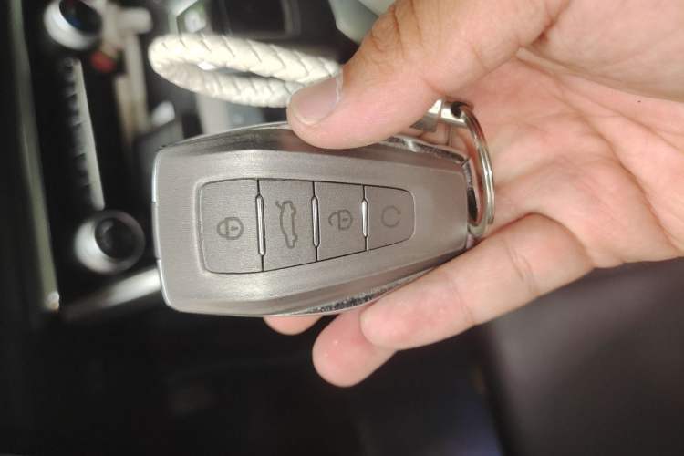 Used Geely Auto Coolray 2019 260T DCT Knight China VI Standard Vehicle Key