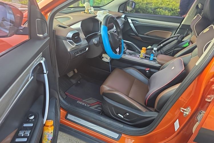 Used Geely Auto Coolray 2019 260T DCT Explorer China V Standard Driver Seat