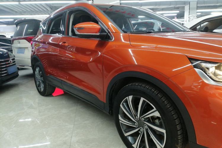 Used Geely Auto Coolray 2019 260T DCT Knight China V Standard Front Right 45 Deg