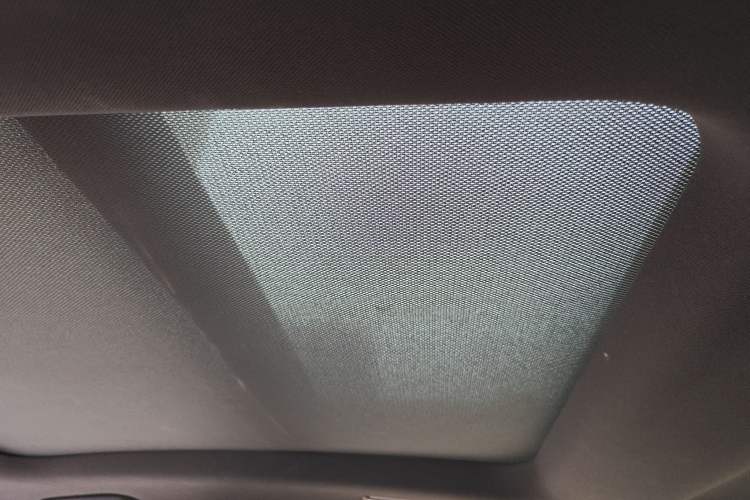 Used Geely Auto Coolray 2019 Sport Version 260T DCT Battle China VI Standard Headliner