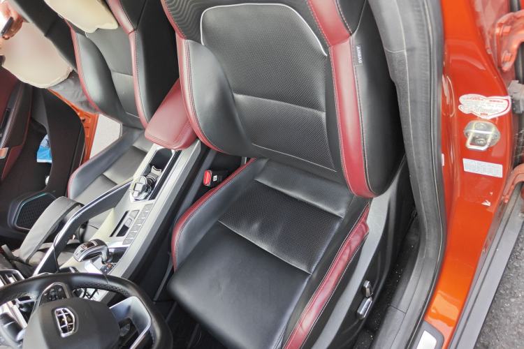 Used Geely Auto Coolray 2019 Sport Version 260T DCT Battle China VI Standard Left Front Seat