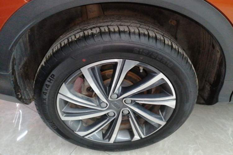 Used Geely Auto Coolray 2019 260T DCT Knight China V Standard Right Rear Wheel Hub