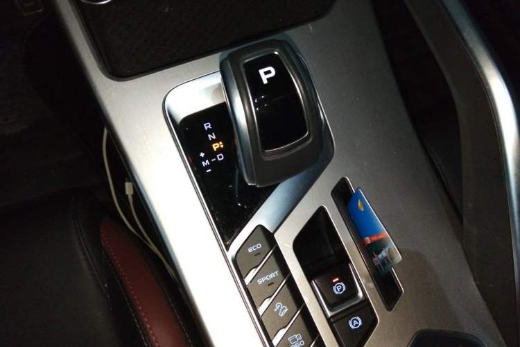 Used Geely Auto Coolray 2020 PRO 260T DCT Ranger Gear Lever