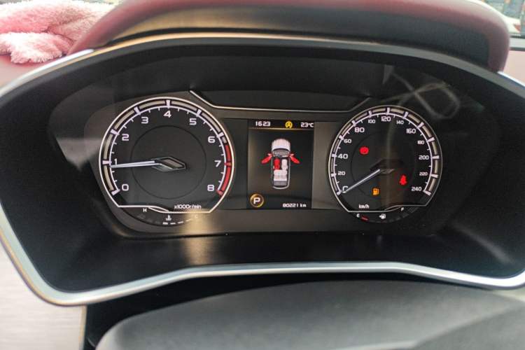 Used Geely Auto Coolray 2020 PRO 260T DCT Light Knight BSG Odometer Close Up