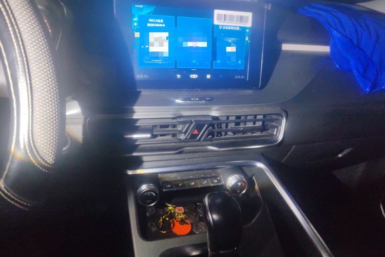 Used Geely Auto Coolray 2020 PRO 240T DCT Hunter Audio And AC Panel