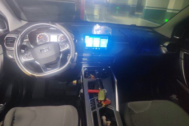 Used Geely Auto Coolray 2020 PRO 240T DCT Hunter Center Console