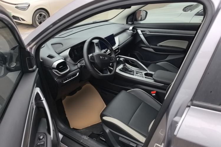 Used Geely Auto Coolray 2020 PRO 240T DCT Hunter Left Front Seat