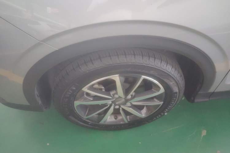Used Geely Auto Coolray 2020 240T Manual Archer Left Front Wheel Hub