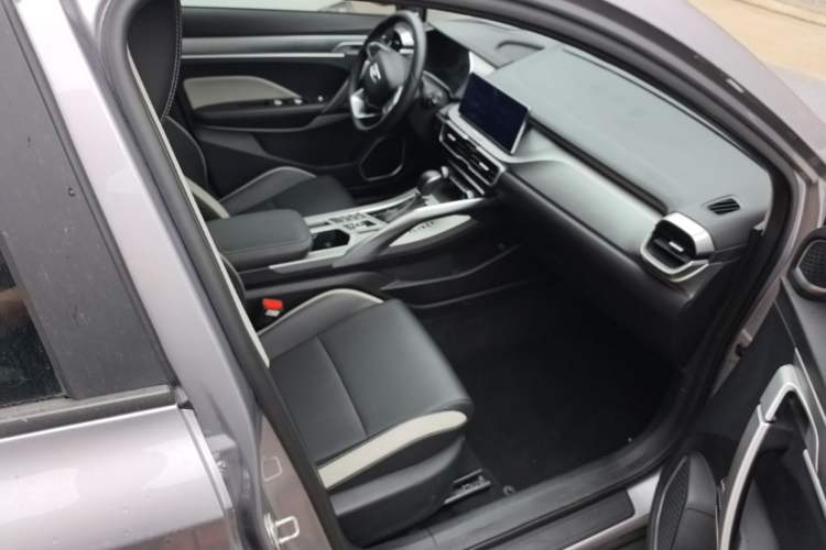 Used Geely Auto Coolray 2020 PRO 240T DCT Hunter Right Front Seat