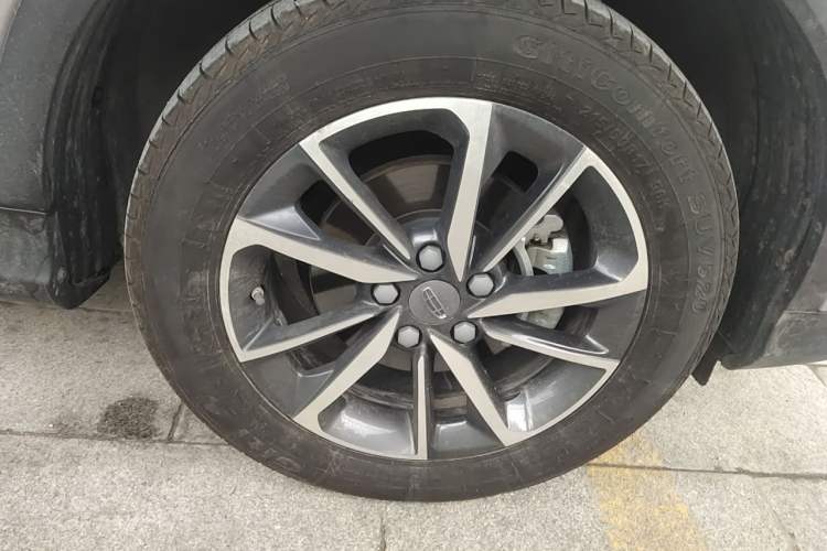 Used Geely Auto Coolray 2020 Facelift 240T DCT Hunter Right Front Wheel Hub