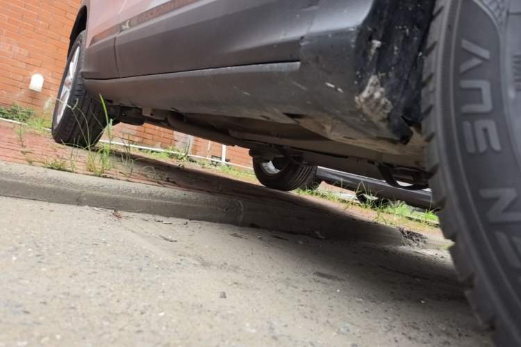 Used Geely Auto Coolray 2020 PRO 240T DCT Hunter Right Side Sill