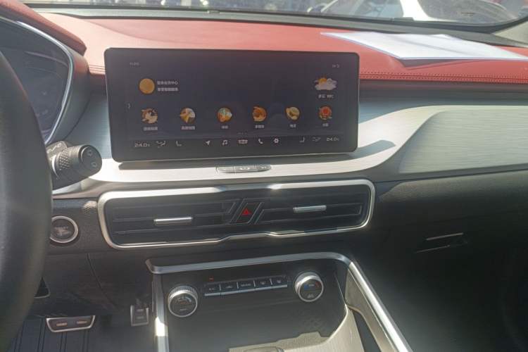 Used Geely Auto Coolray 2020 PRO 260T DCT Battle Audio And AC Panel
