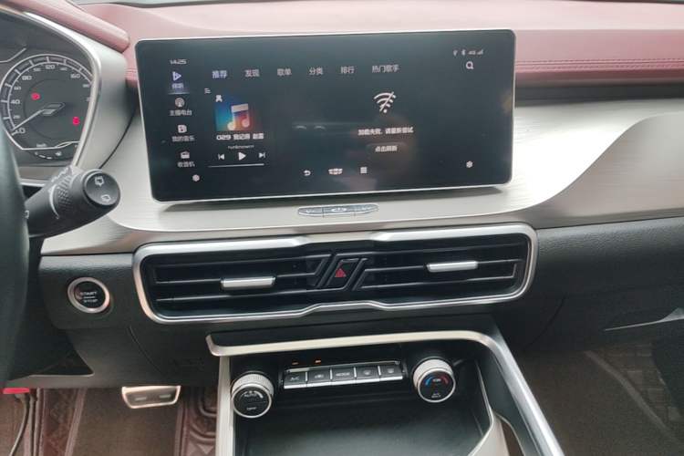 Used Geely Auto Coolray 2020 PRO 260T DCT Knight Audio And AC Panel