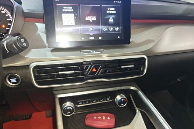 Used Geely Auto Coolray 2020 Facelift 240T DCT Hunter Audio And AC Panel
