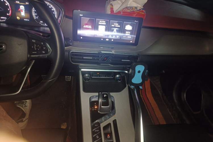 Used Geely Auto Coolray 2020 PRO 260T DCT Knight Audio And AC Panel