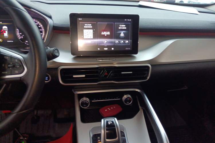 Used Geely Auto Coolray 2020 Facelift 240T DCT Hunter Audio And AC Panel
