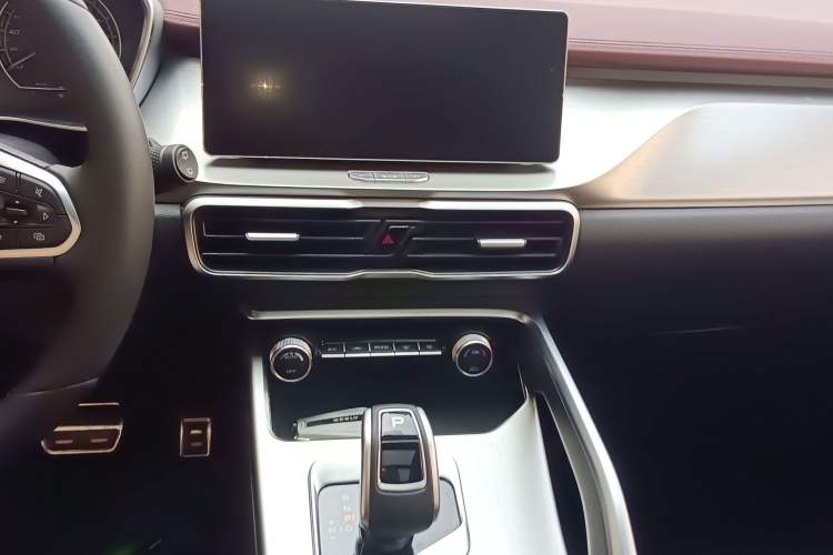 Used Geely Auto Coolray 2020 PRO 260T DCT Knight Audio And AC Panel