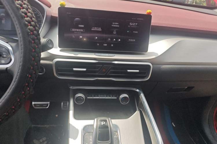 Used Geely Auto Coolray 2020 PRO 260T DCT Light Knight BSG Audio And AC Panel