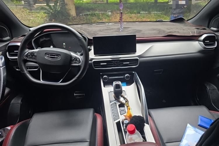 Used Geely Auto Coolray 2020 PRO 260T DCT Battle Center Console