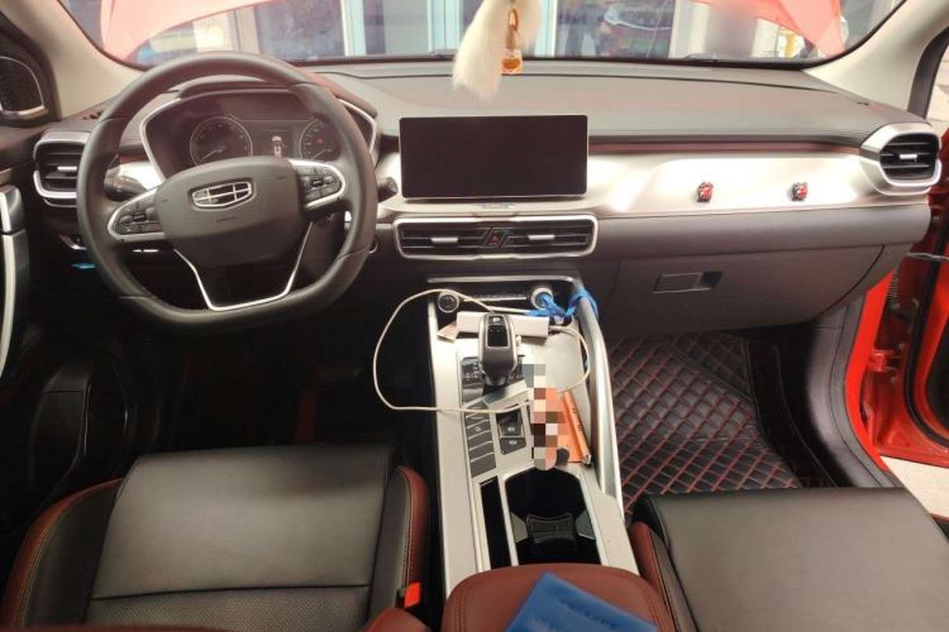 Used Geely Auto Coolray 2020 Facelift 240T DCT Hunter Center Console