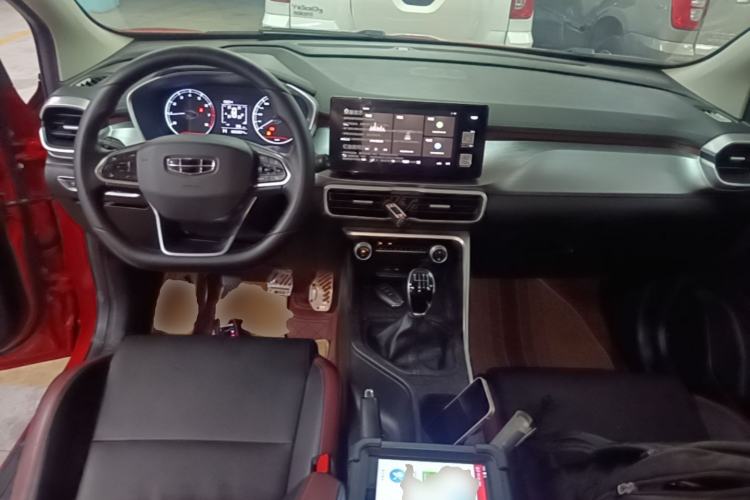 Used Geely Auto Coolray 2020 240T Manual Archer Center Console