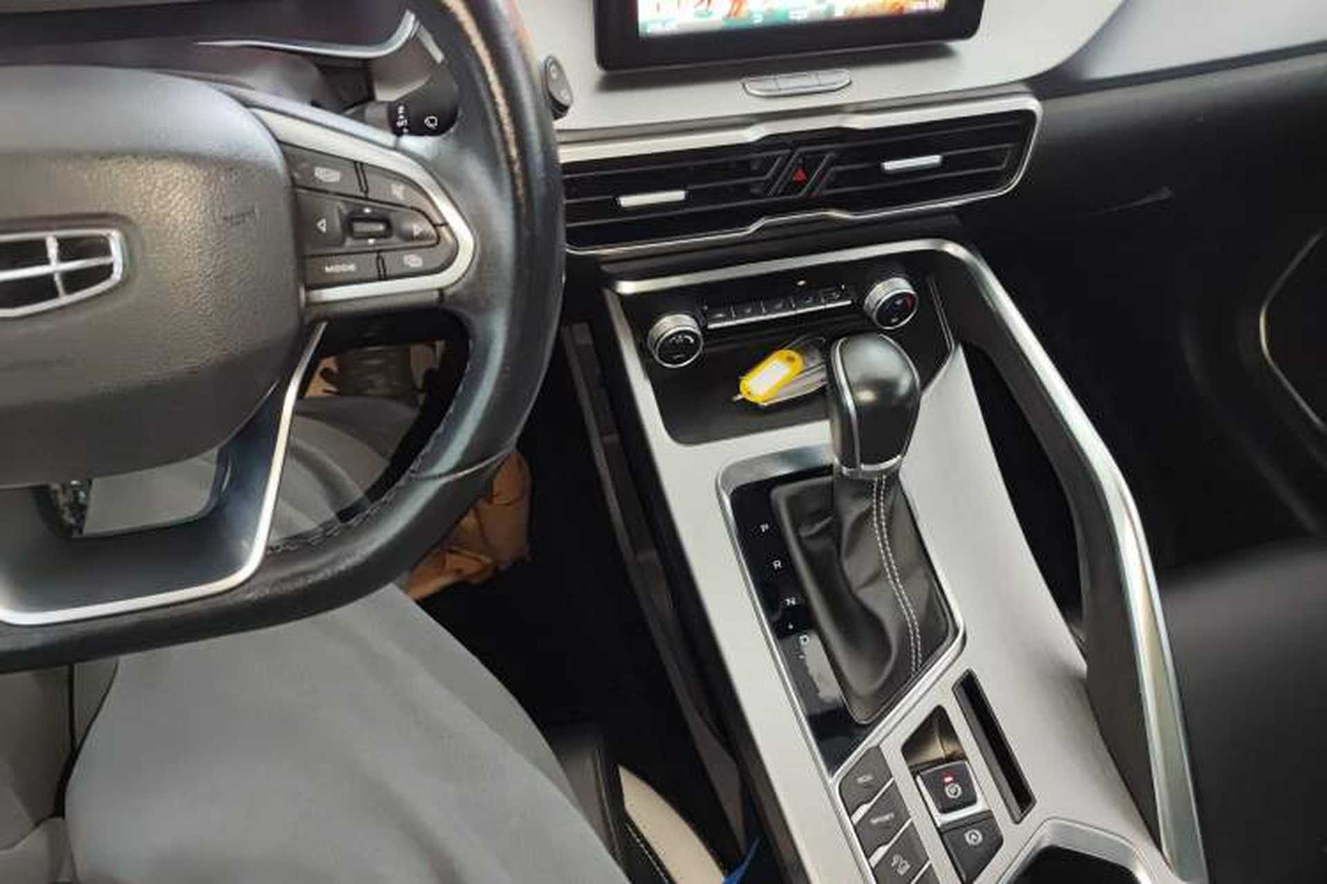 Used Geely Auto Coolray 2020 PRO 240T DCT Hunter Gear Lever