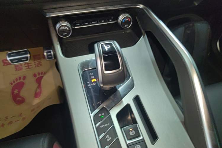 Used Geely Auto Coolray 2020 PRO 260T DCT Knight Gear Lever