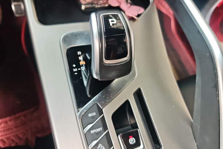 Used Geely Auto Coolray 2020 PRO 260T DCT Knight Gear Lever