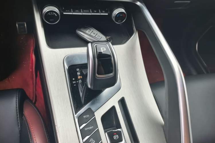 Used Geely Auto Coolray 2020 PRO 260T DCT Ranger Gear Lever