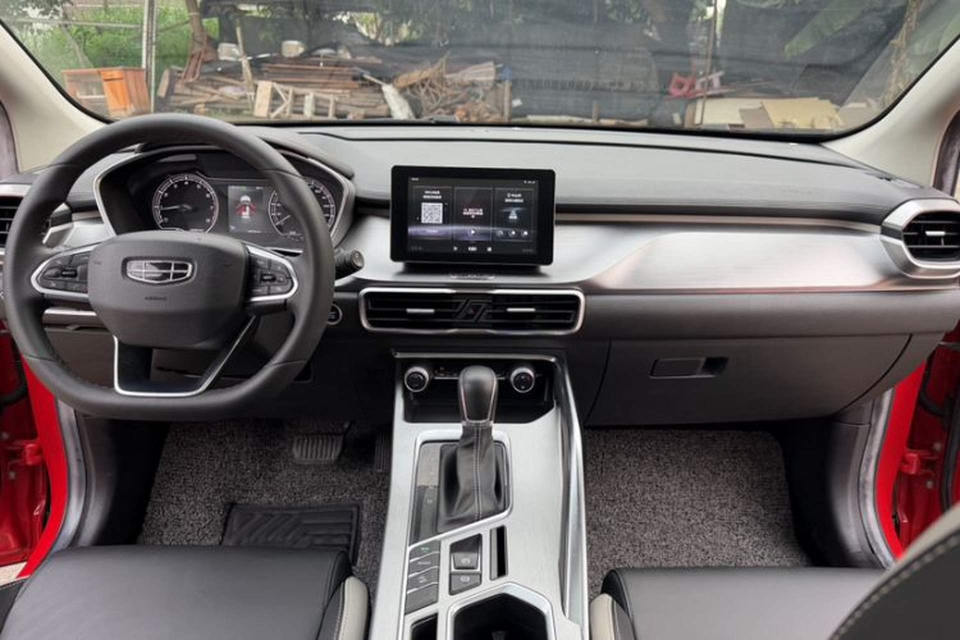 Used Geely Auto Coolray 2020 PRO 240T DCT Hunter Interior 10