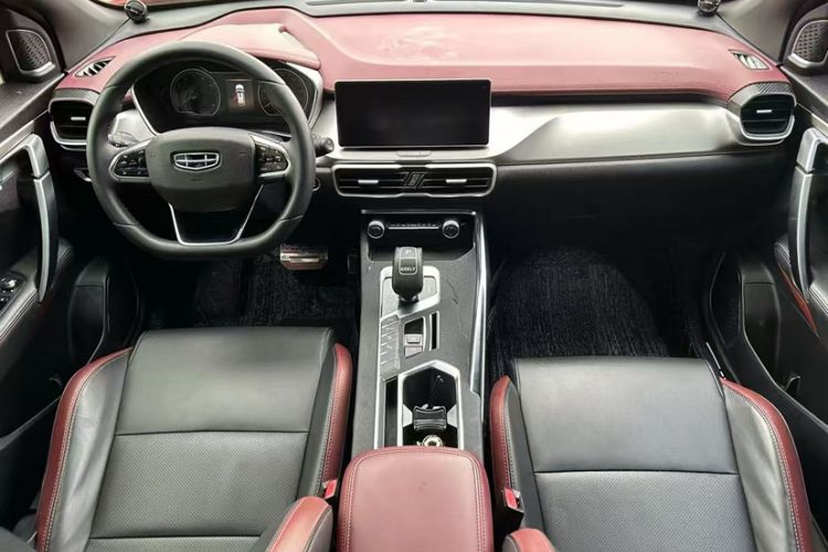 Used Geely Auto Coolray 2020 PRO 260T DCT Knight Interior 3