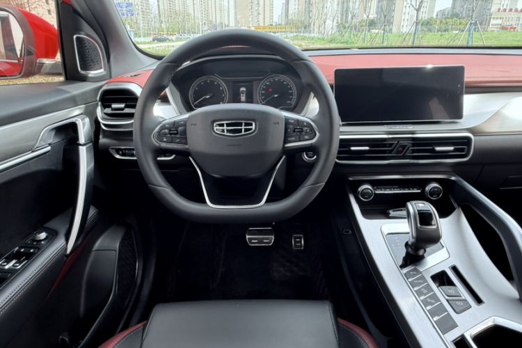 Used Geely Auto Coolray 2020 PRO 260T DCT Knight Interior 5
