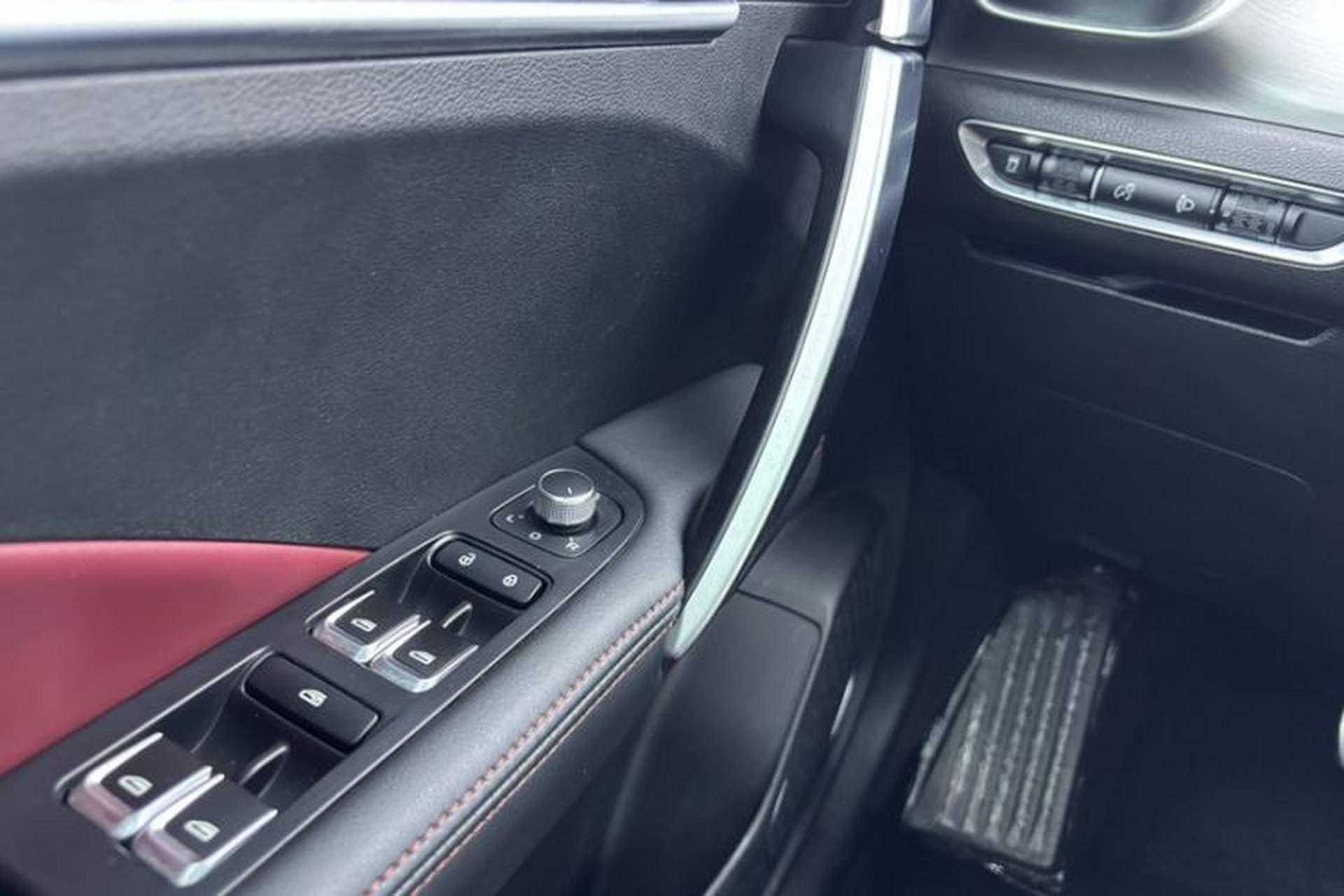 Used Geely Auto Coolray 2020 PRO 260T DCT Knight Interior 5