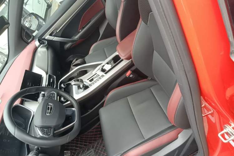 Used Geely Auto Coolray 2020 PRO 260T DCT Ranger Left Front Seat