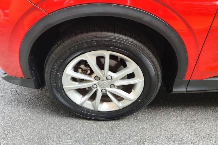 Used Geely Auto Coolray 2020 PRO 240T DCT Hunter Left Front Wheel Hub