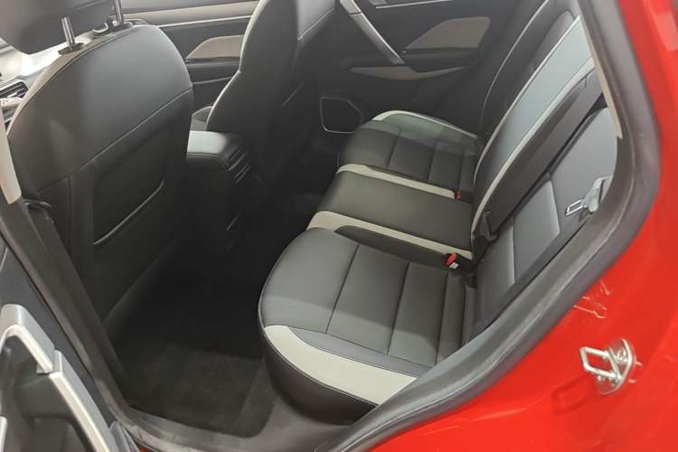 Used Geely Auto Coolray 2020 PRO 240T DCT Hunter Left Rear Seat