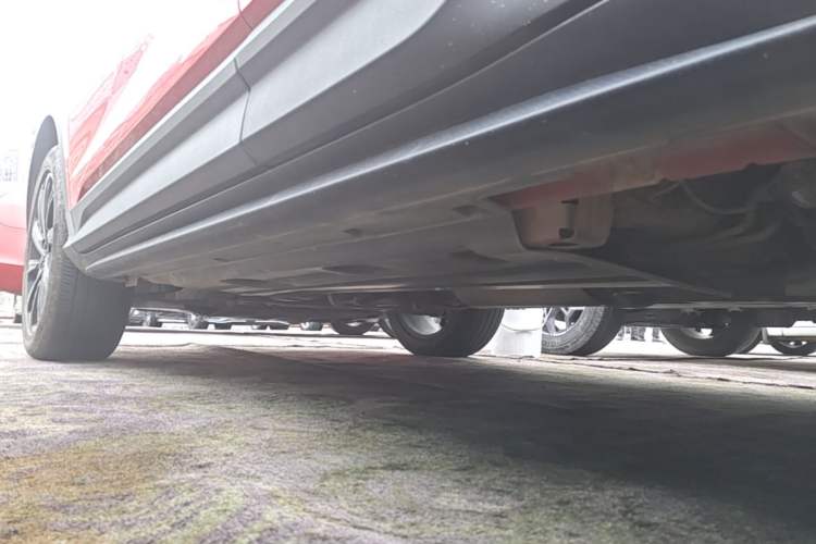 Used Geely Auto Coolray 2020 PRO 260T DCT Battle Left Side Sill