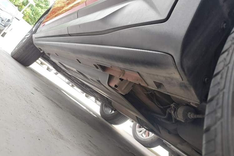 Used Geely Auto Coolray 2020 PRO 260T DCT Knight Left Side Sill