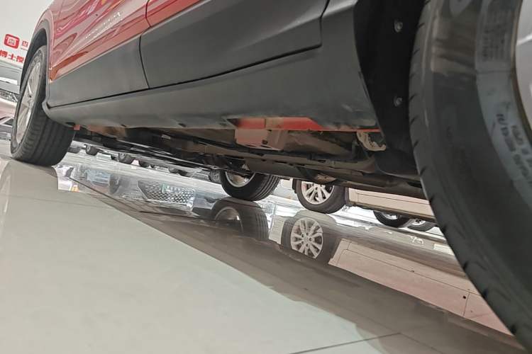 Used Geely Auto Coolray 2020 PRO 240T DCT Hunter Left Side Sill