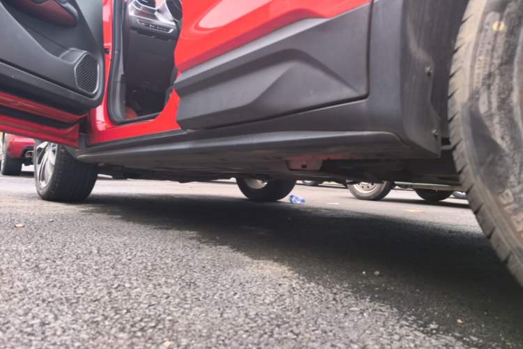 Used Geely Auto Coolray 2020 PRO 260T DCT Ranger Left Side Sill