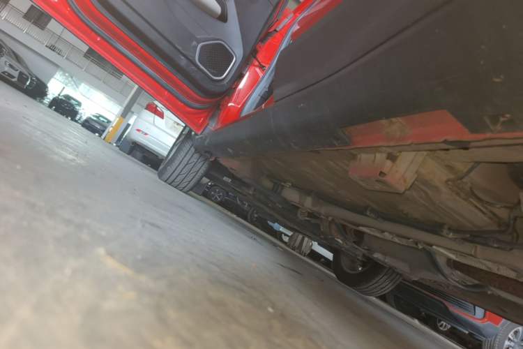 Used Geely Auto Coolray 2020 PRO 240T DCT Hunter Left Side Sill