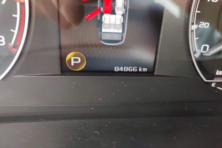 Used Geely Auto Coolray 2020 PRO 240T DCT Hunter Odometer Close Up