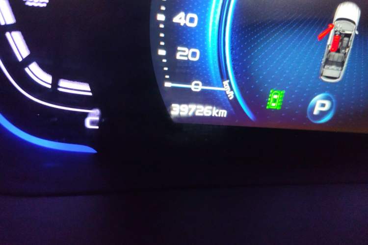 Used Geely Auto Coolray 2020 PRO 260T DCT Battle Odometer Close Up