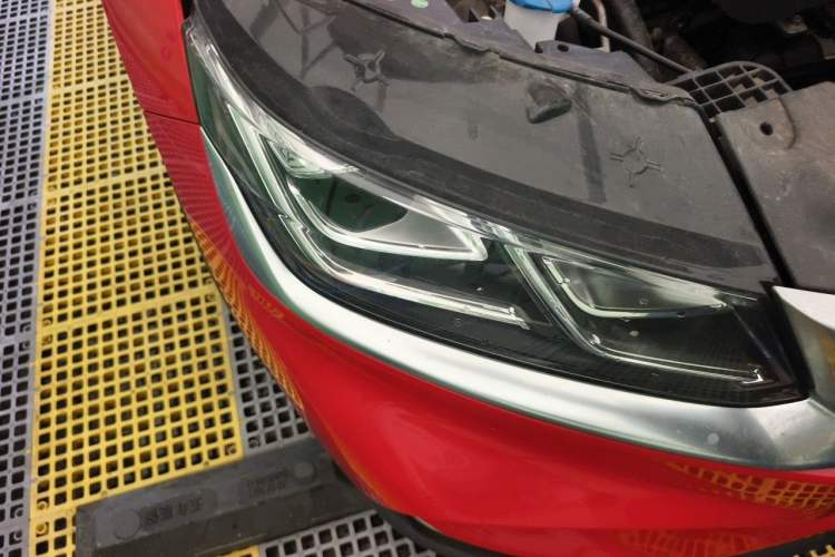 Used Geely Auto Coolray 2020 PRO 240T Manual Shooter Right Front Headlight