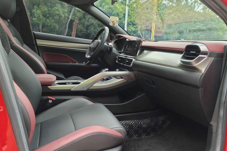 Used Geely Auto Coolray 2020 PRO 260T DCT Knight Right Front Seat