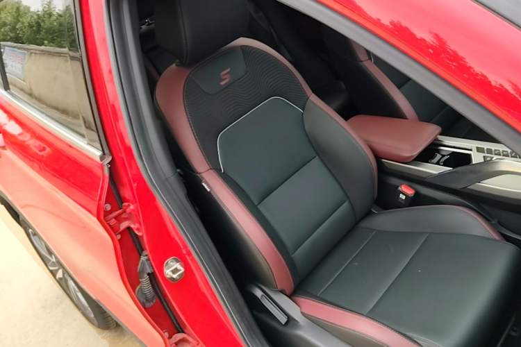 Used Geely Auto Coolray 2020 PRO 260T DCT Knight Right Front Seat