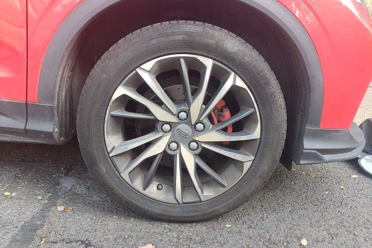 Used Geely Auto Coolray 2020 PRO 260T DCT Knight Right Front Wheel Hub