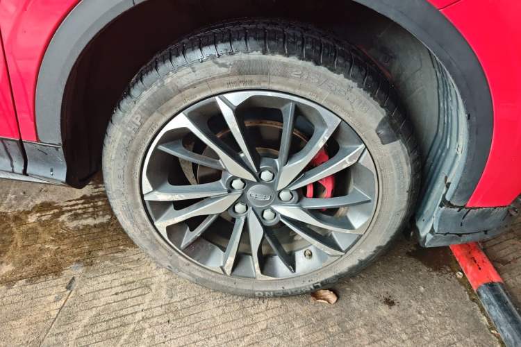 Used Geely Auto Coolray 2020 PRO 260T DCT Knight Right Front Wheel Hub